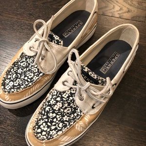Bahama Sperry’s size 7.5